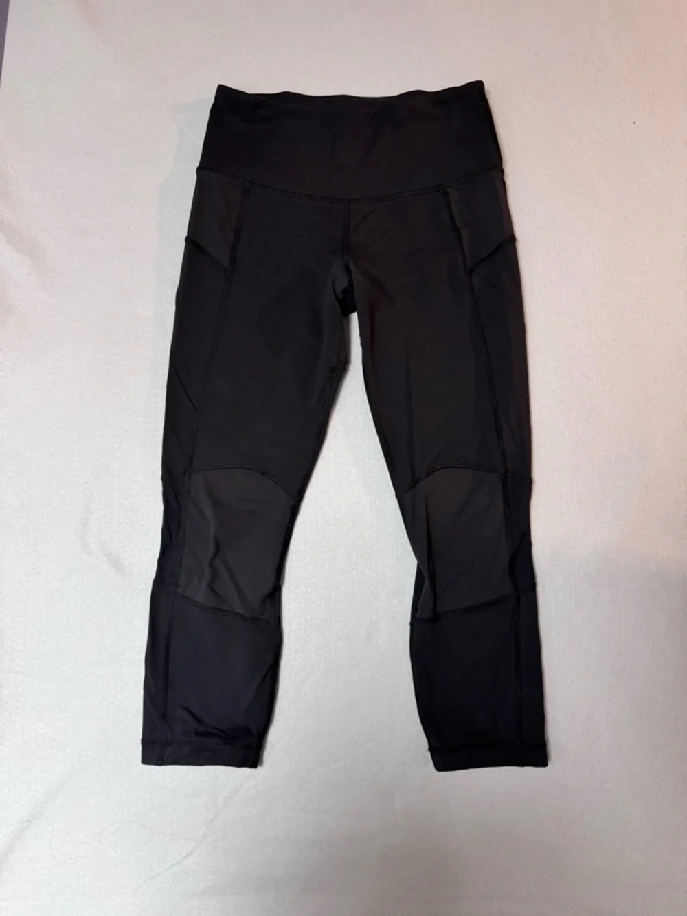 lululemon athletica Black High-Rise Capri Leggings